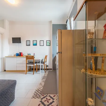 Apartment Fegi - Citta Studi, Besta, Politecnico *
